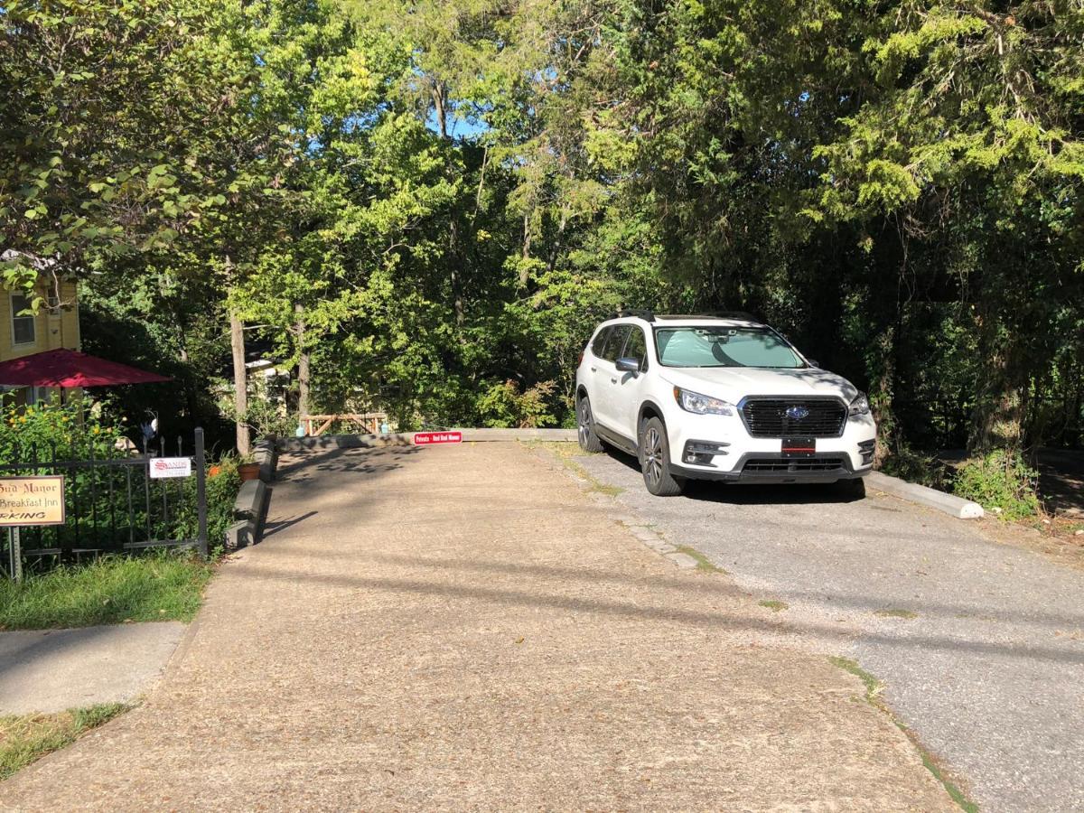 Red Bud Manor Inn Eureka Springs Εξωτερικό φωτογραφία